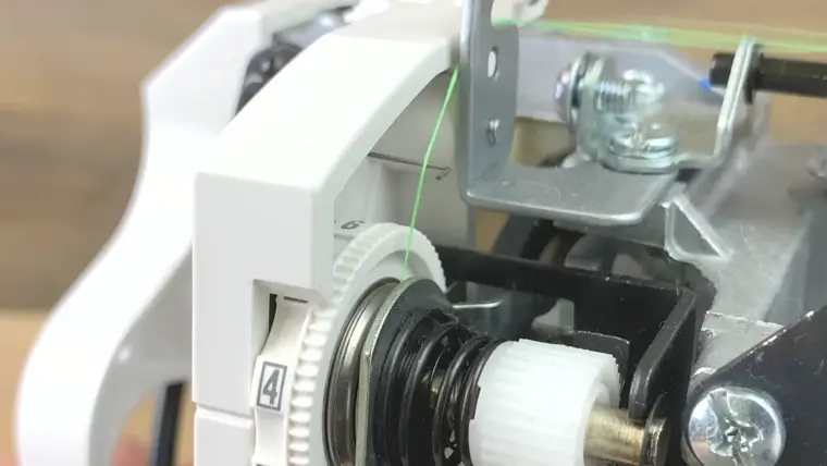 Maszyna do szycia nie szyje ?