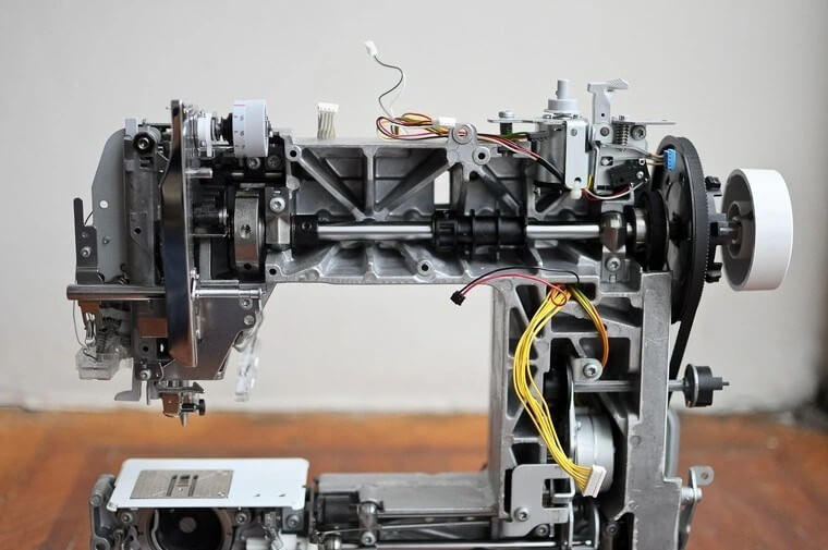 Maszyna do szycia nie szyje